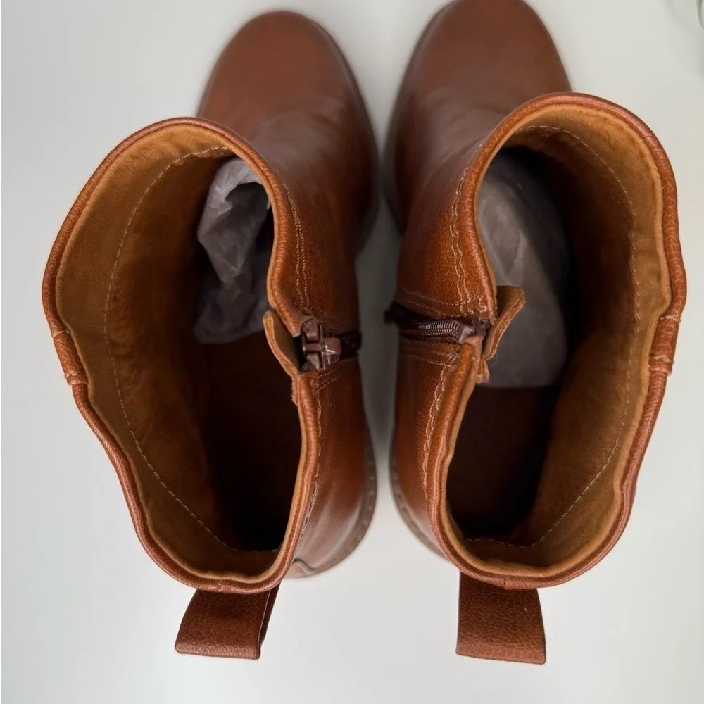 Zodiac Greyson Block Heel Womens Ankle Boots Size 10M in Brown/Cognac Streetwear